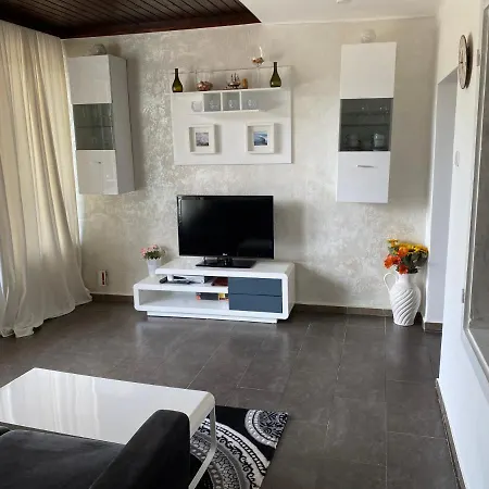 Let Me In Appartement