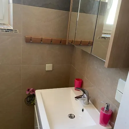 Let Me In Appartement