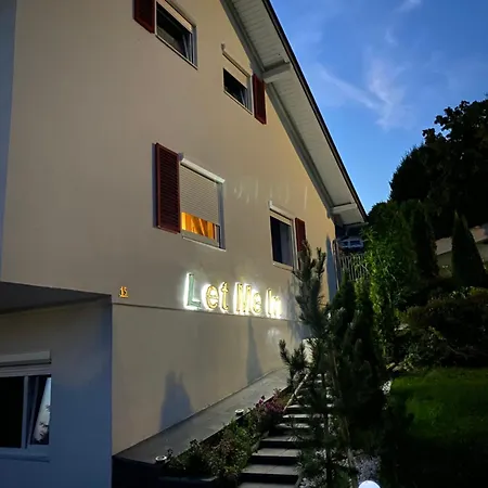 Lägenhet Apartments Let Me In