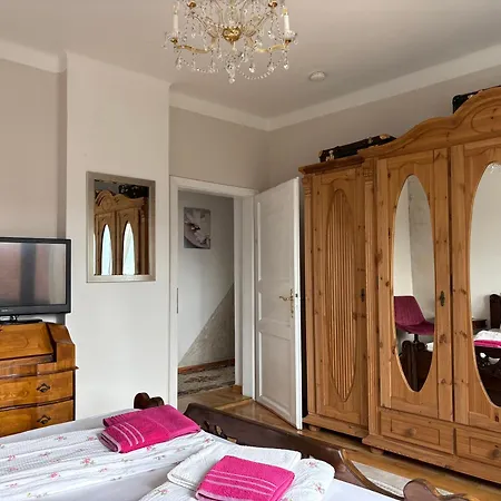 Apartments Let Me In *