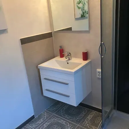 Let Me In Appartement