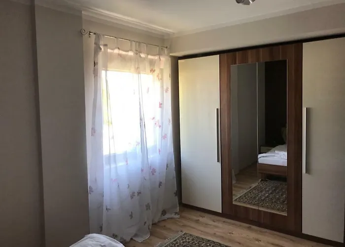 Apartments Let Me In * Portschach am Woerthersee