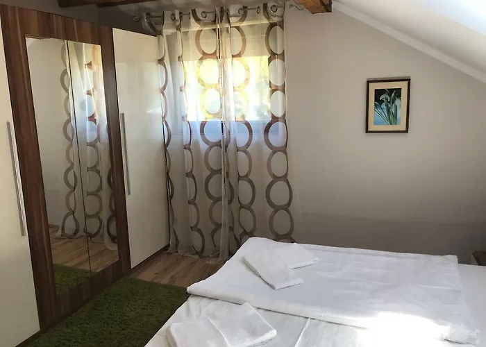 Apartment Apartments Let Me In