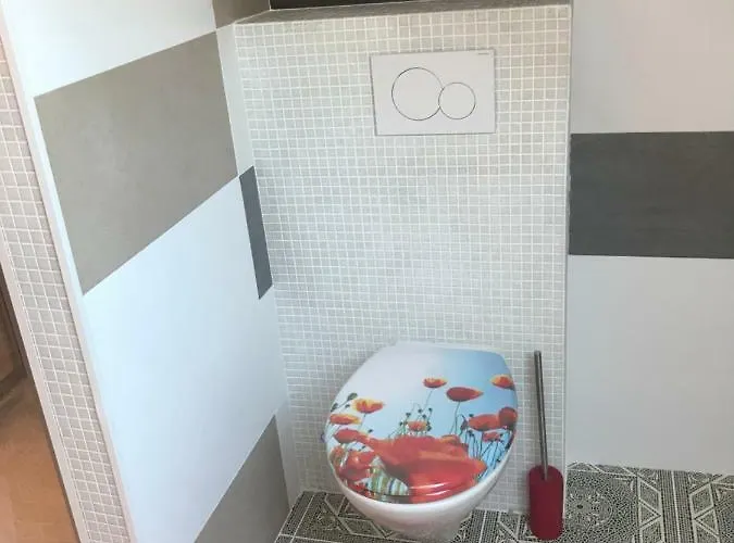 Apartment Apartments Let Me In